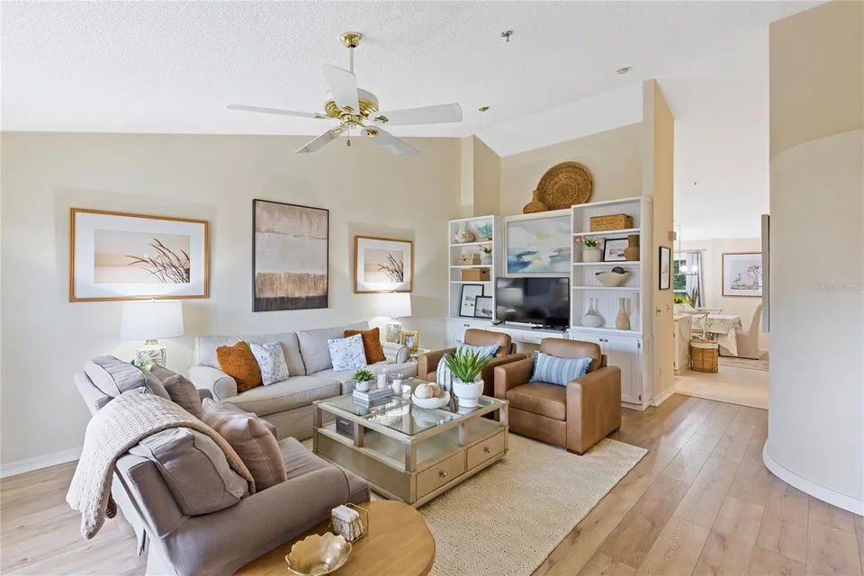 2209 UTOPIAN DR E #307, photo 20