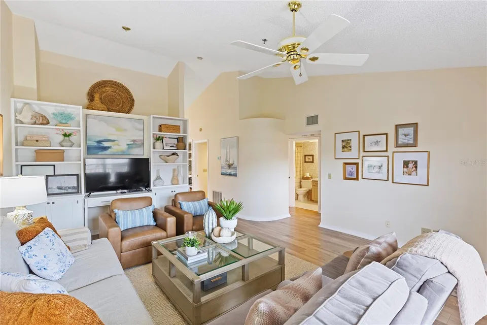 2209 UTOPIAN DR E #307, photo 32