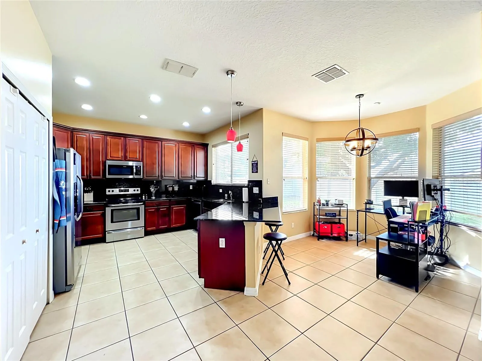 12912 CLOVERDALE LN, photo 18
