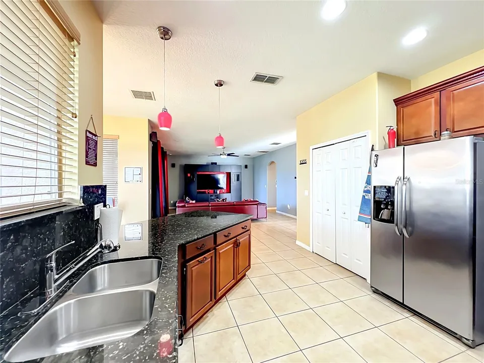 12912 CLOVERDALE LN, photo 21