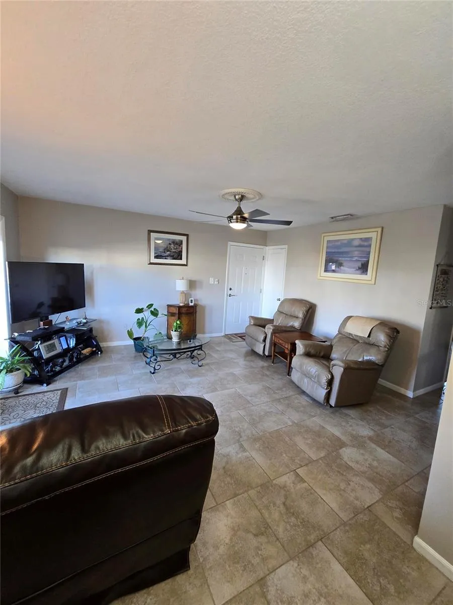 5231 BEACH DR SE #A, photo 4