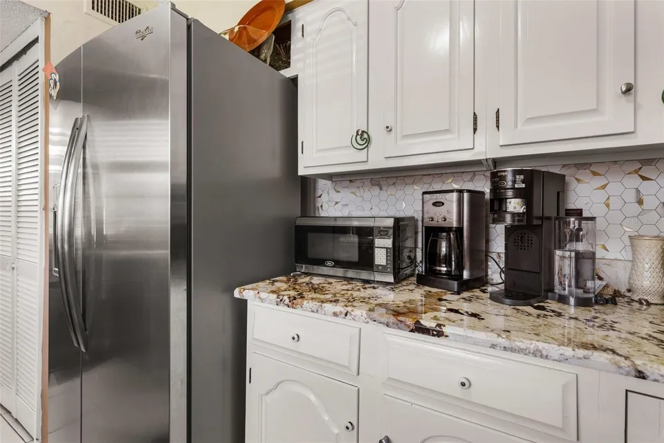100 E OAK TERRACE DR #C1, photo 10