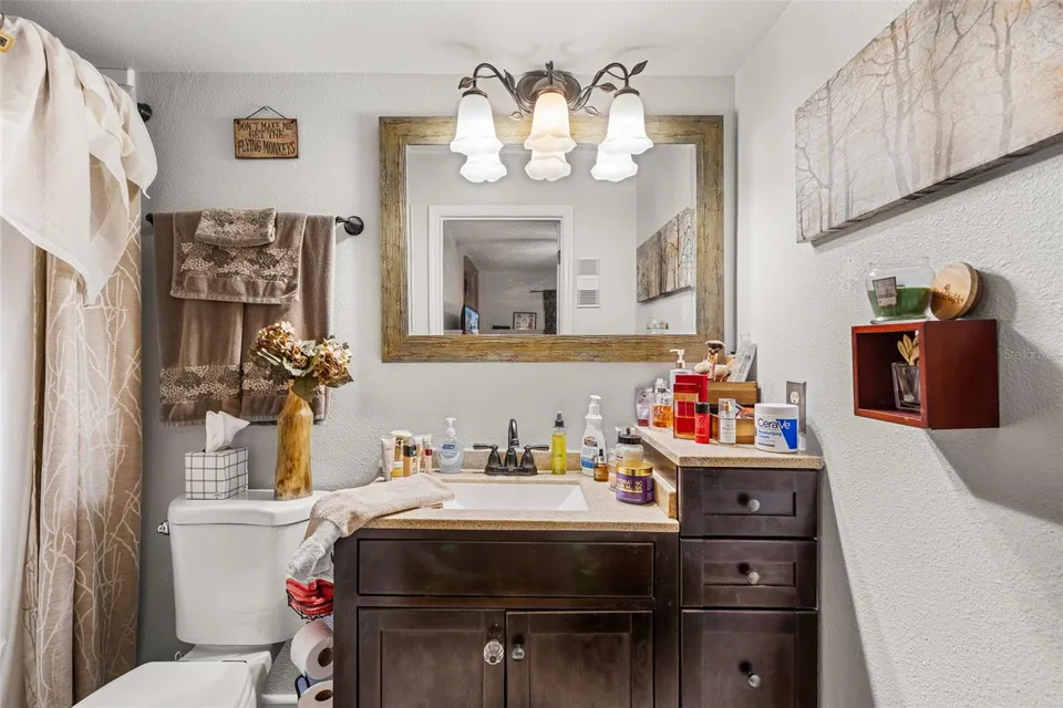 100 E OAK TERRACE DR #C1, photo 28