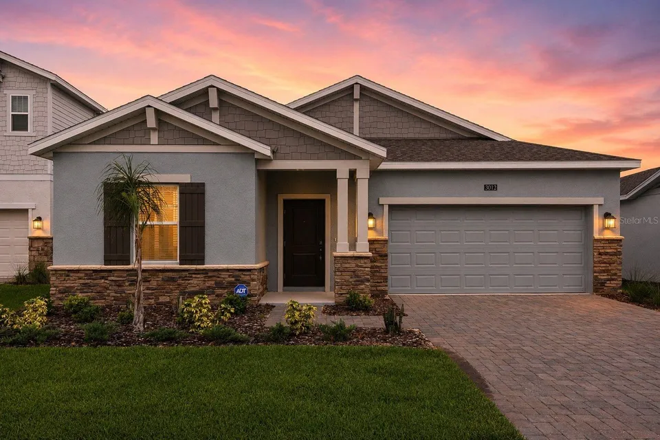 3012 NAMASTE DR, photo 1