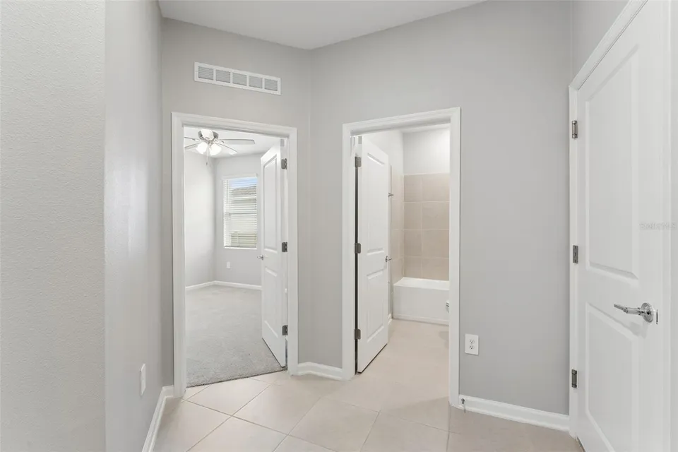 3012 NAMASTE DR, photo 28
