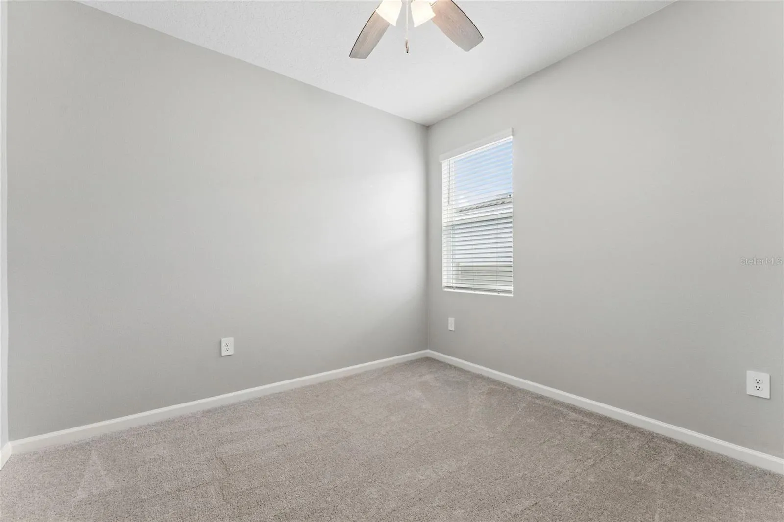 3012 NAMASTE DR, photo 36