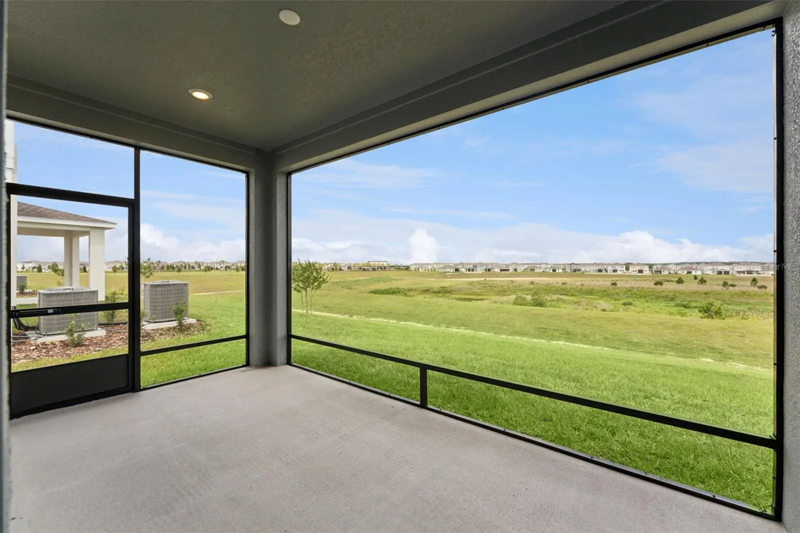 3012 NAMASTE DR, photo 38