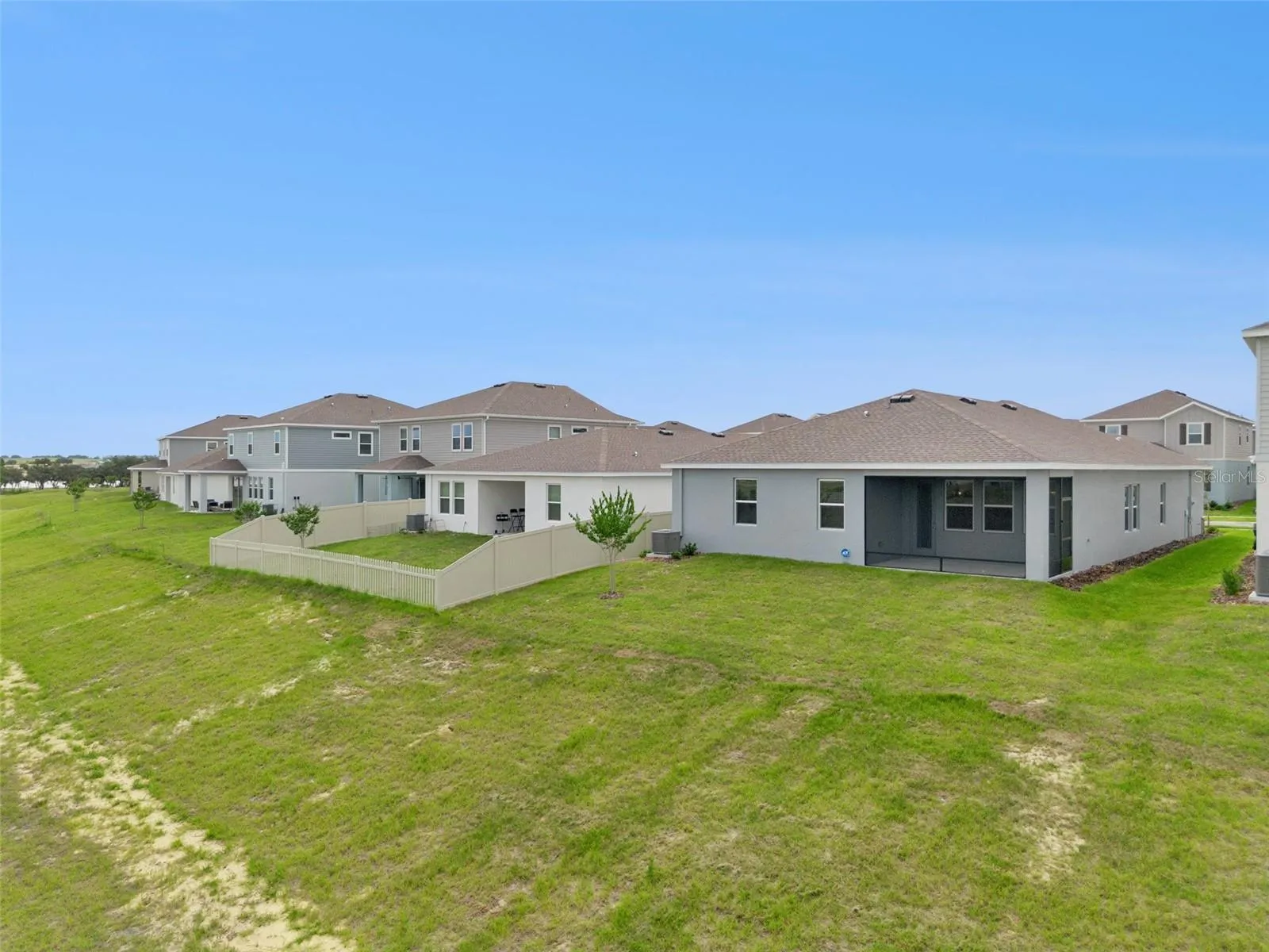 3012 NAMASTE DR, photo 41