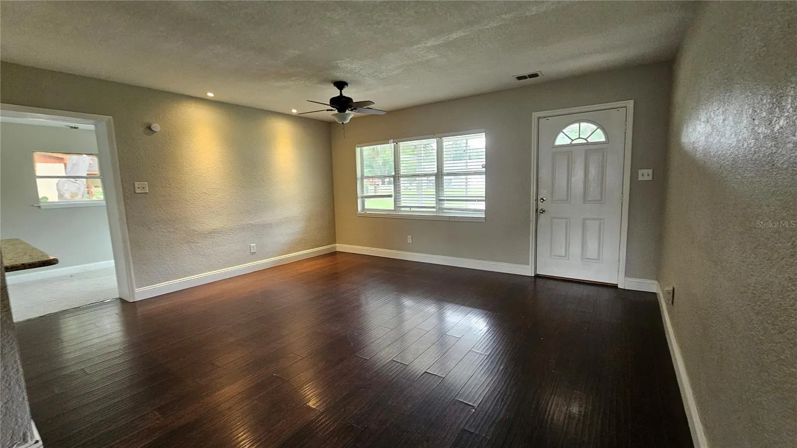 314 WOODLAND DR, photo 8