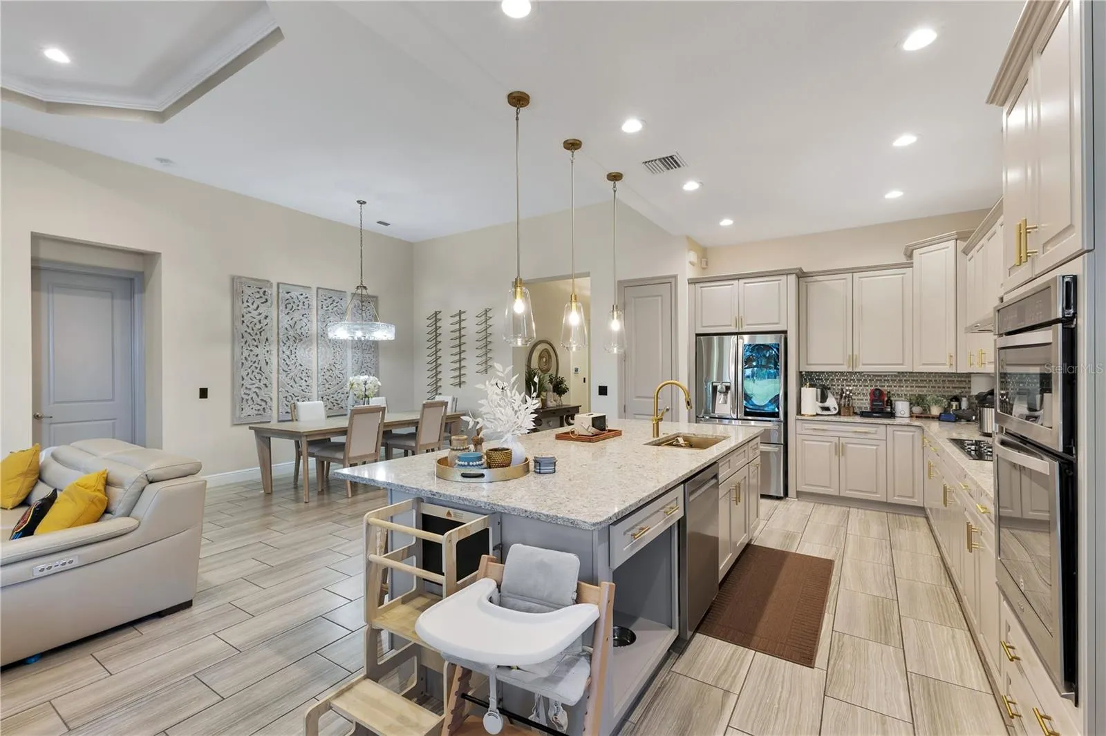 10720 GAWSWORTH PT, photo 4