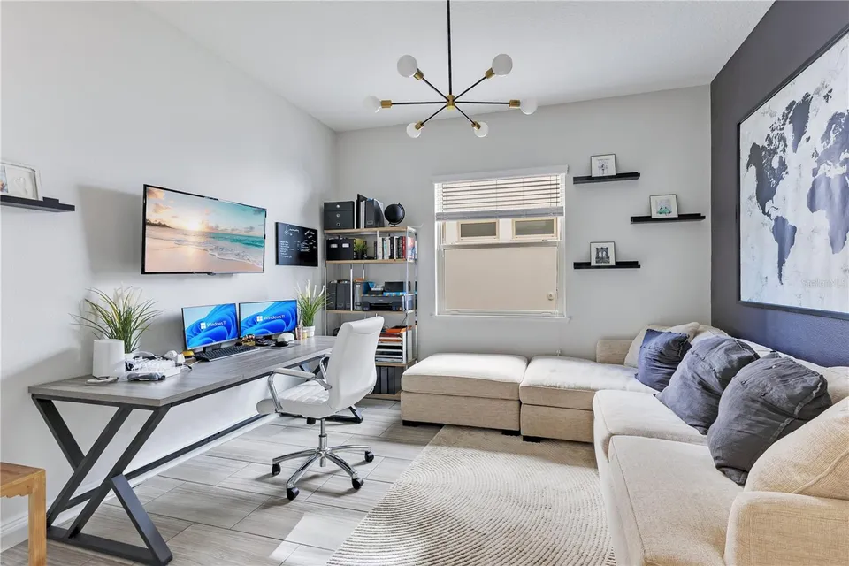 10720 GAWSWORTH PT, photo 15