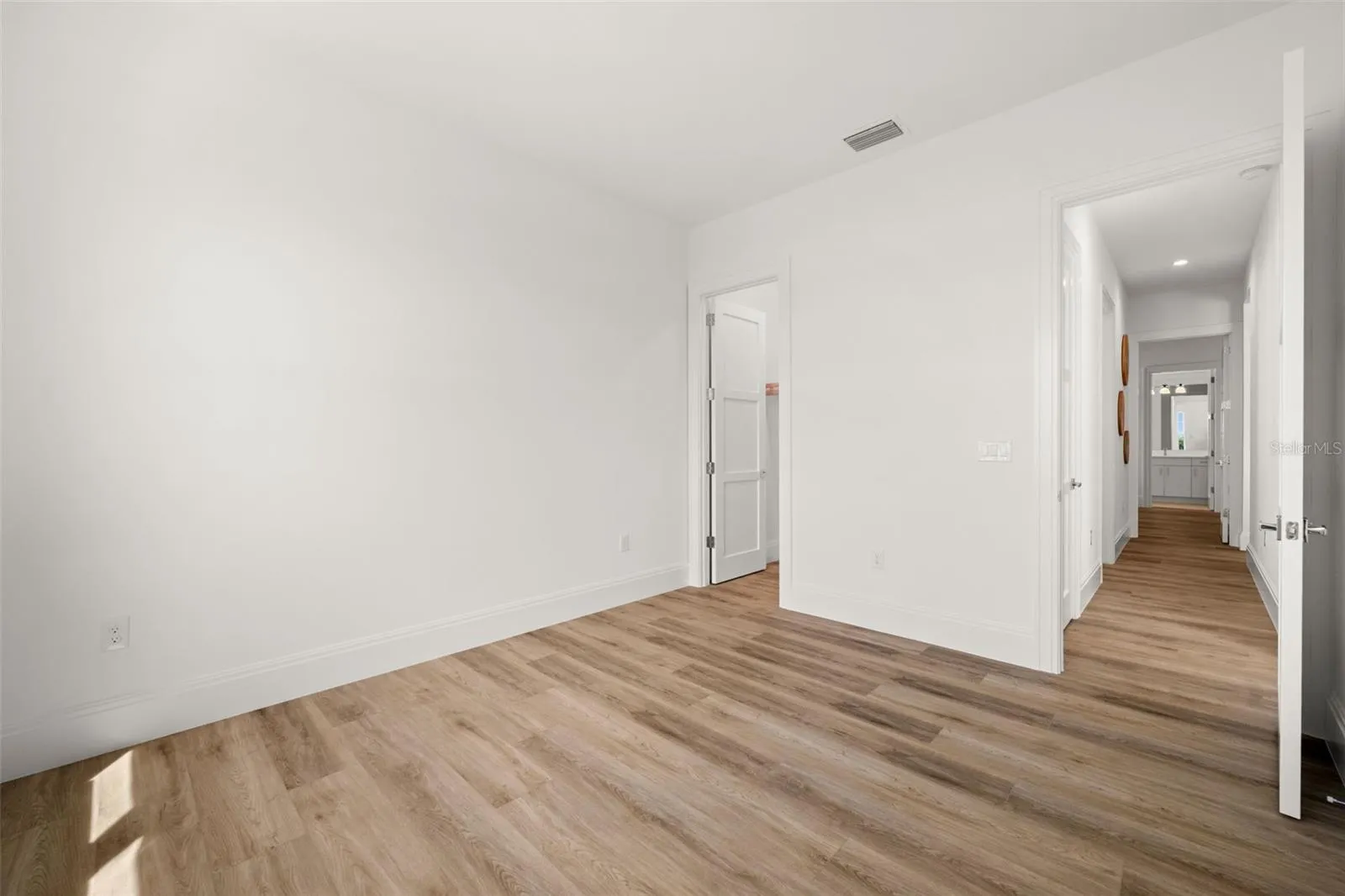 42231 LAKE TIMBER DR, photo 31