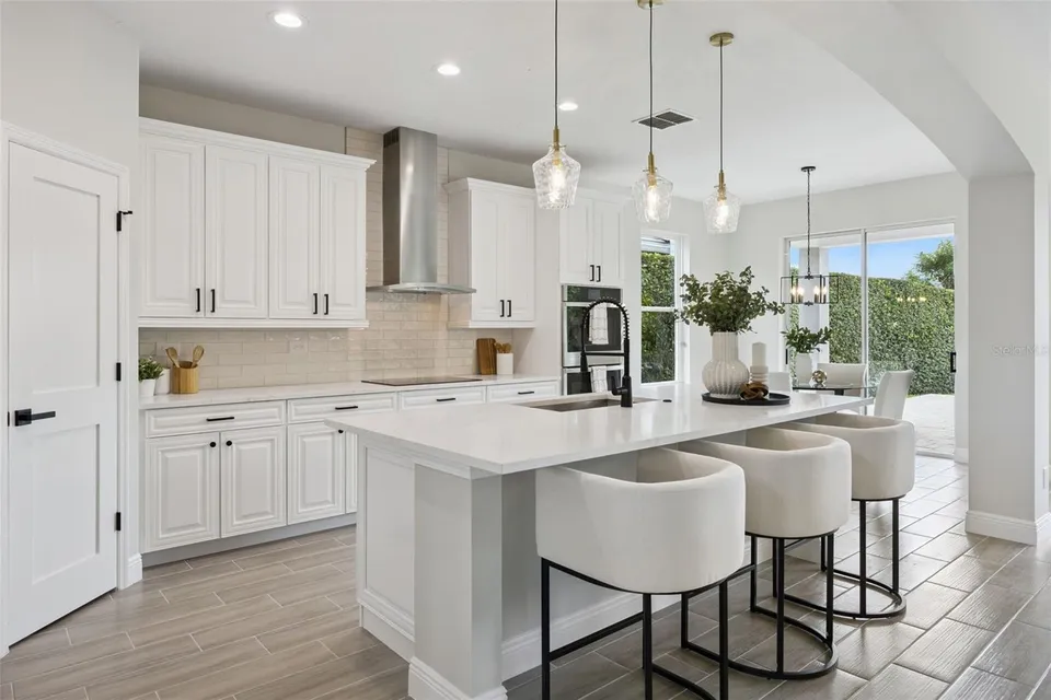 1812 LAKE ROBERTS LANDING DR, photo 17