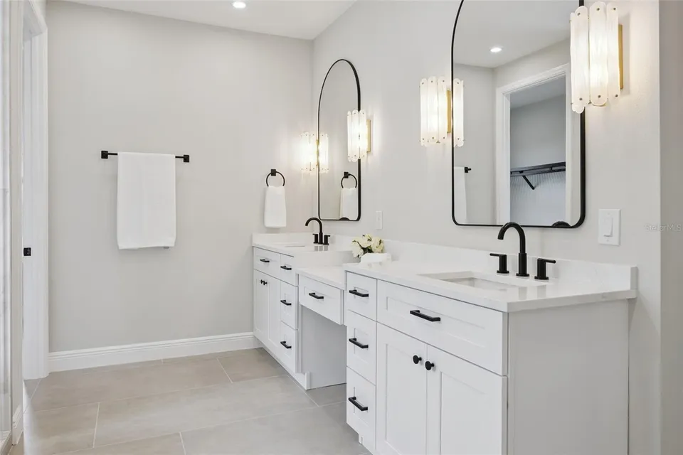 1812 LAKE ROBERTS LANDING DR, photo 39