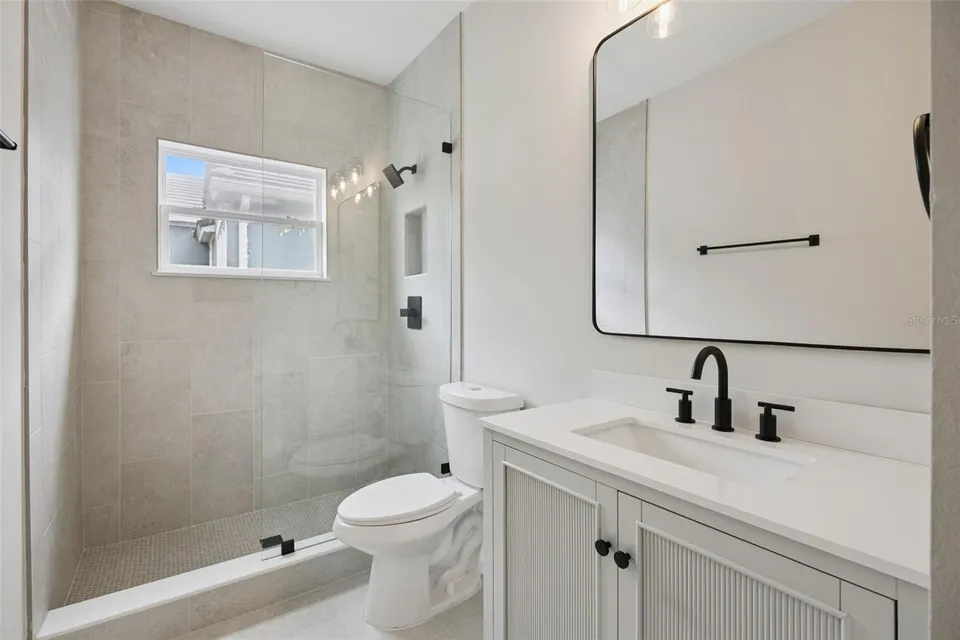 1812 LAKE ROBERTS LANDING DR, photo 49