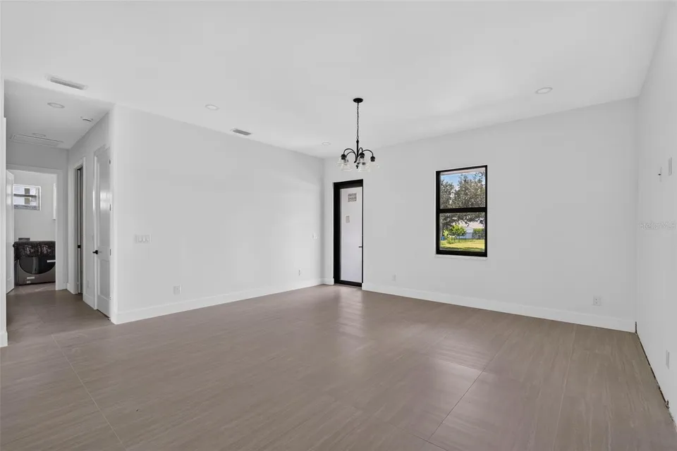 22333 ELMIRA BLVD, photo 6