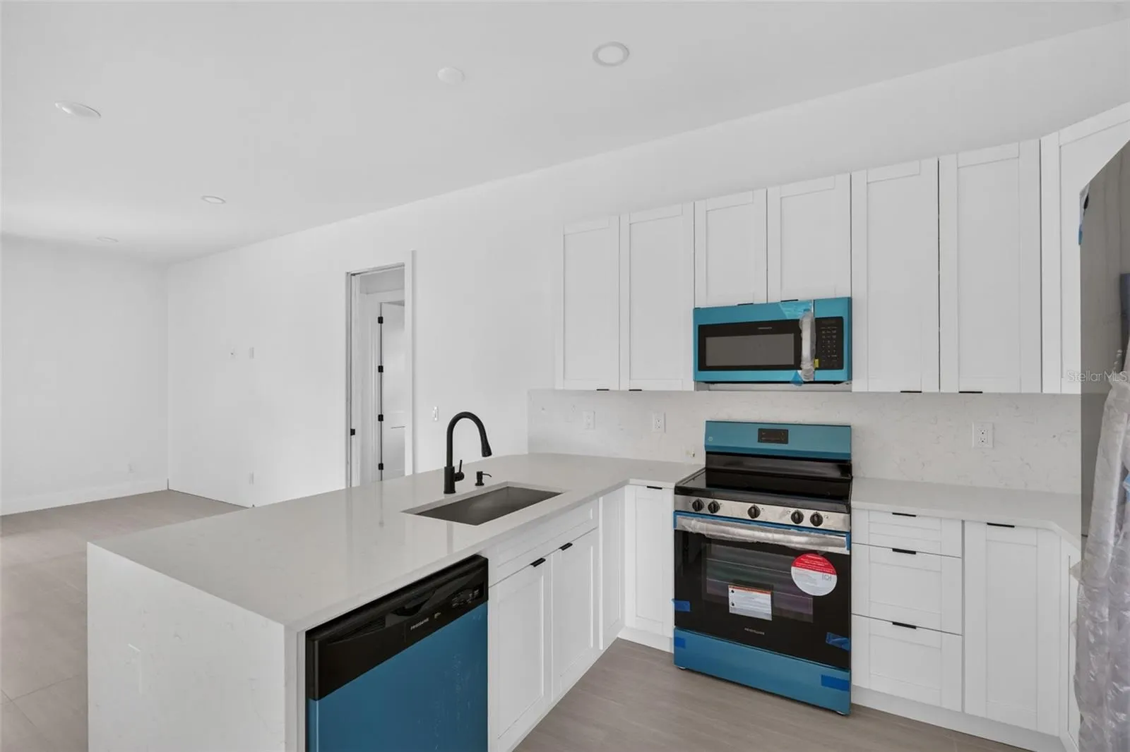 22333 ELMIRA BLVD, photo 9