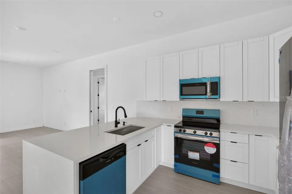 22333 ELMIRA BLVD, photo 9