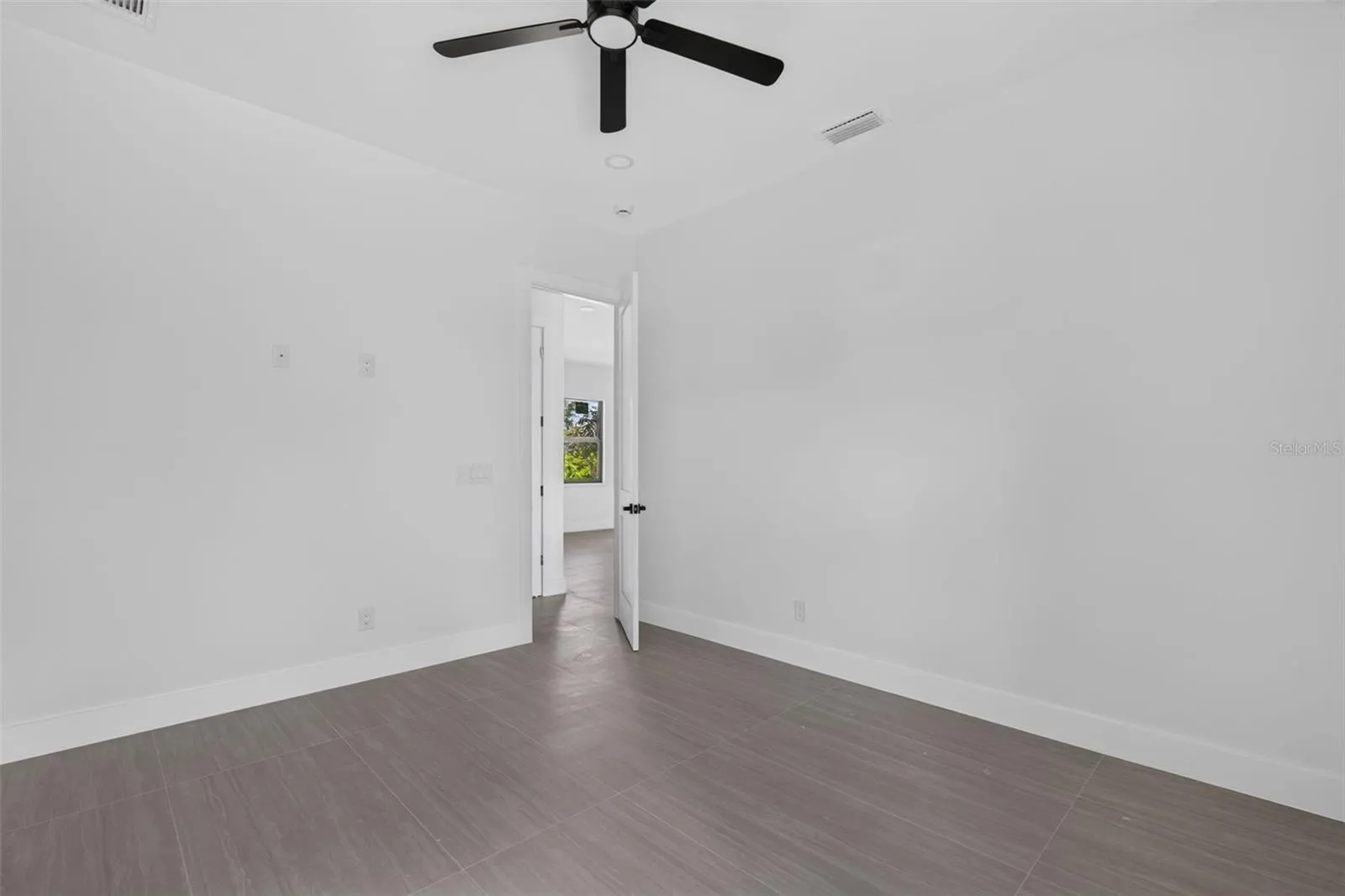 22333 ELMIRA BLVD, photo 15
