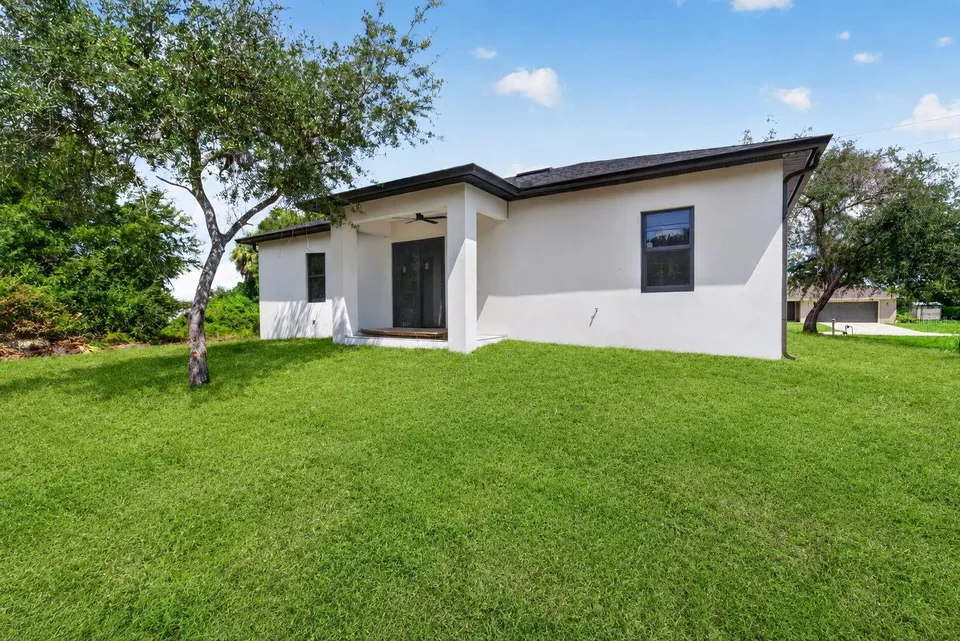 22333 ELMIRA BLVD, photo 24