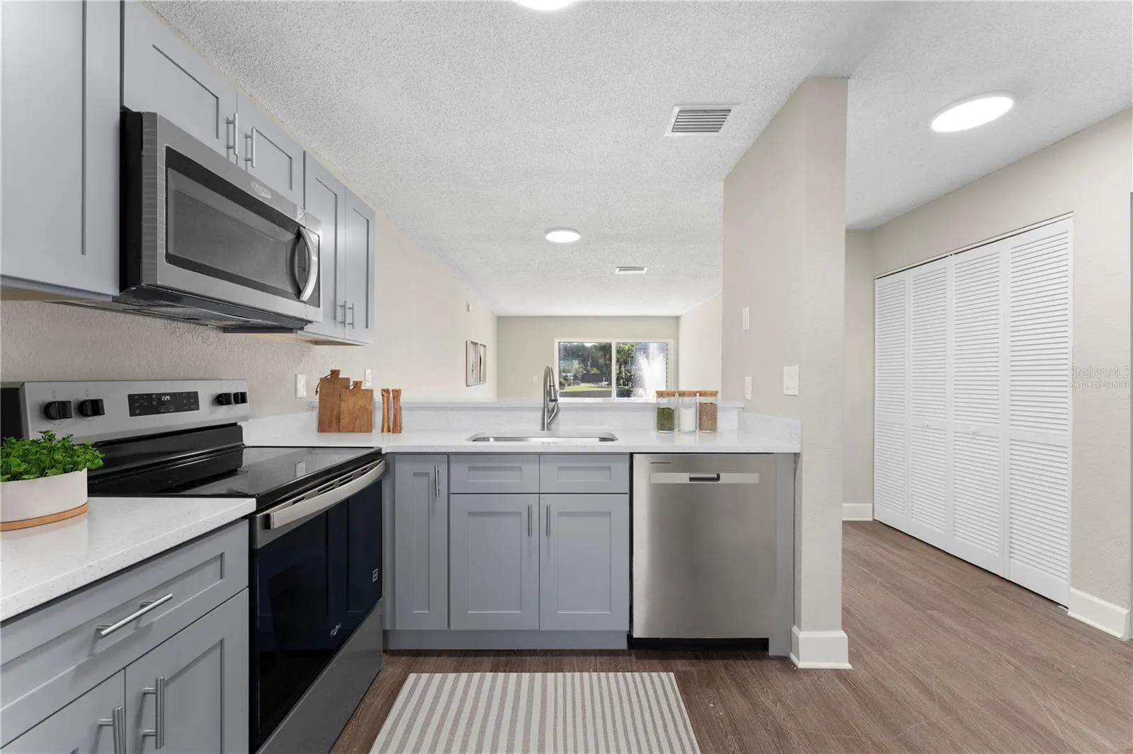 2508 WOODGATE BLVD #105, photo 9