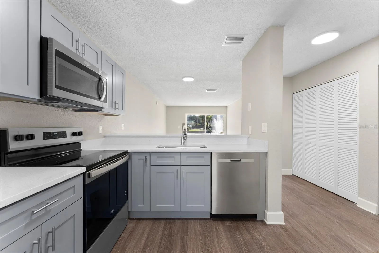 2508 WOODGATE BLVD #105, photo 10