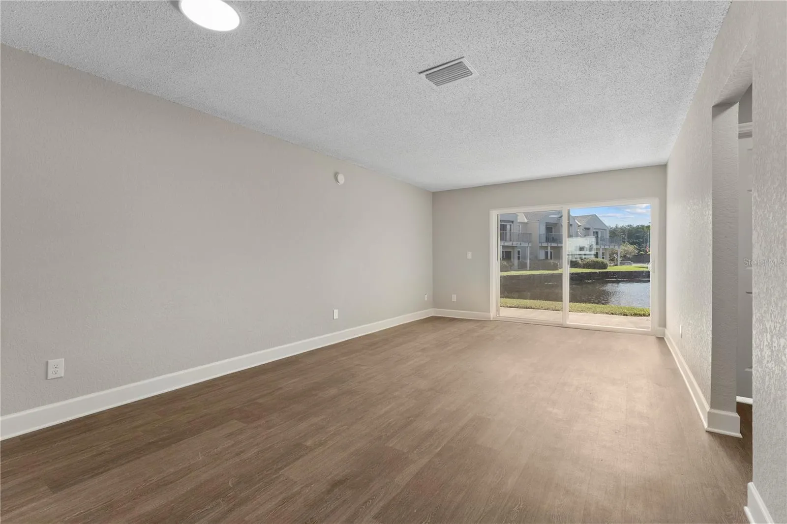 2508 WOODGATE BLVD #105, photo 12