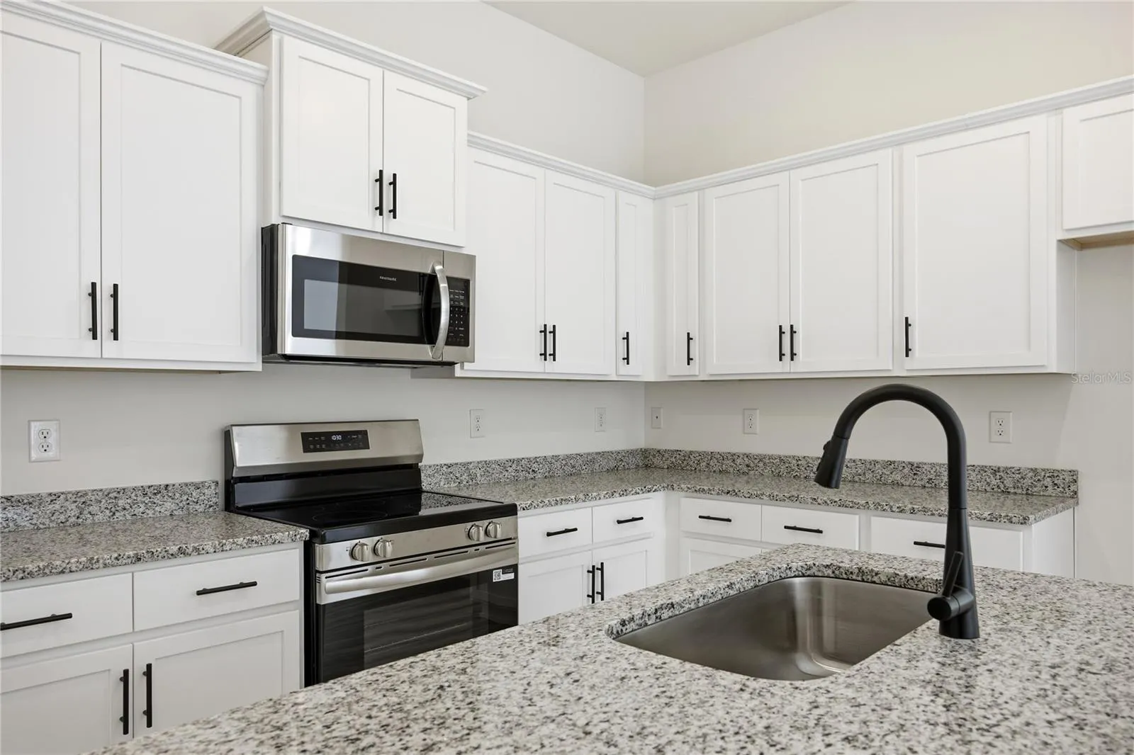 16780 NW 178TH TER, photo 5