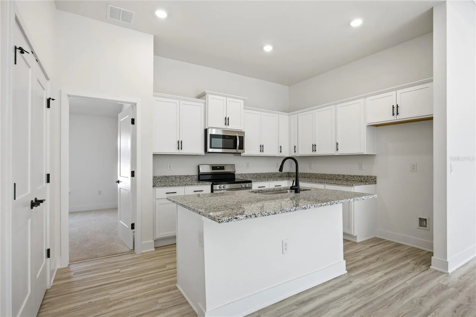 16780 NW 178TH TER, photo 7