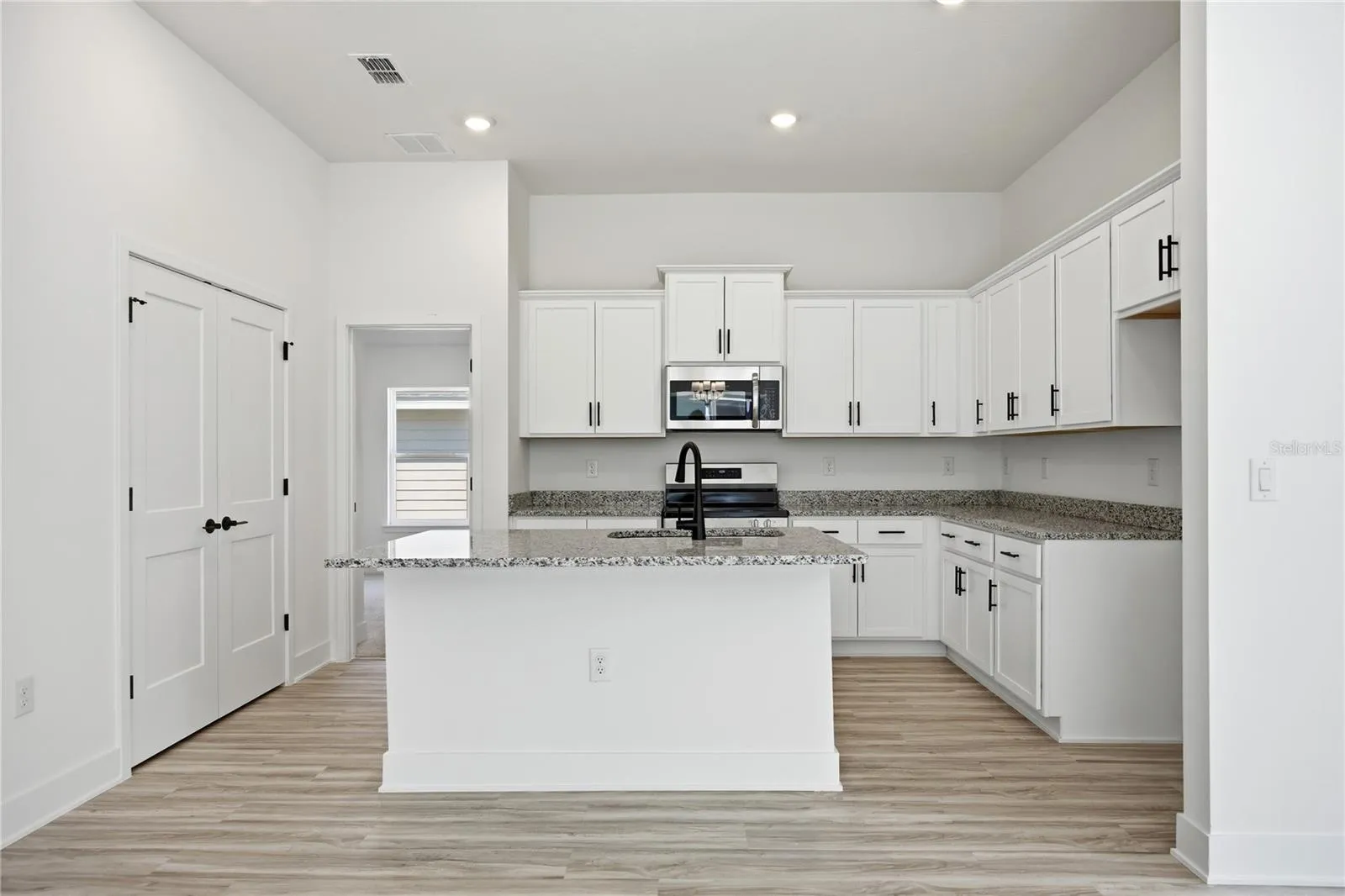 16780 NW 178TH TER, photo 8