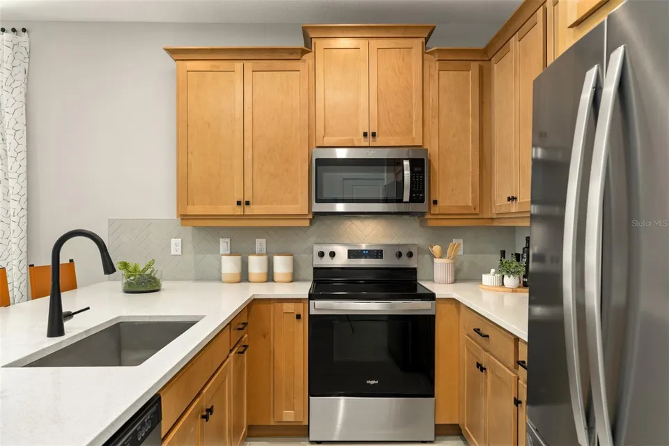 221 SPINDLE PALM CV, photo 5