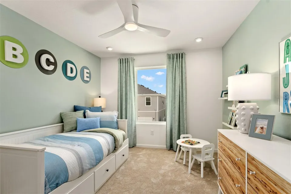 221 SPINDLE PALM CV, photo 15