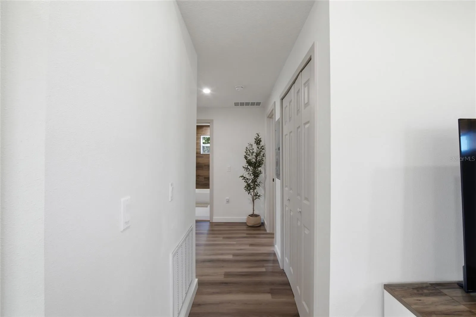 3845 RAMBLER AVE, photo 19