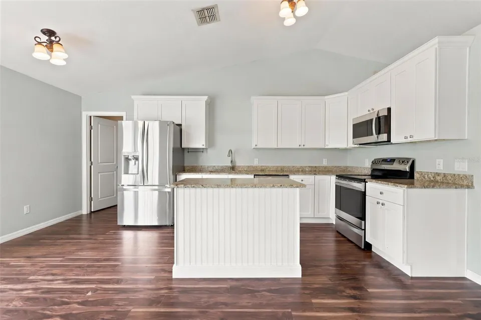 2695 KEENE LN, photo 9