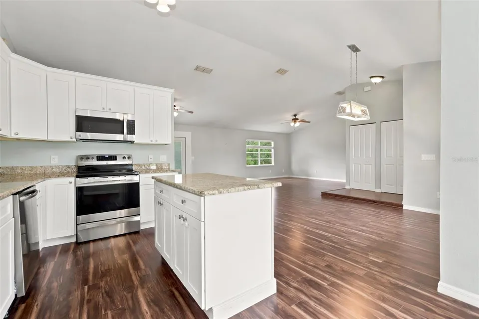 2695 KEENE LN, photo 13