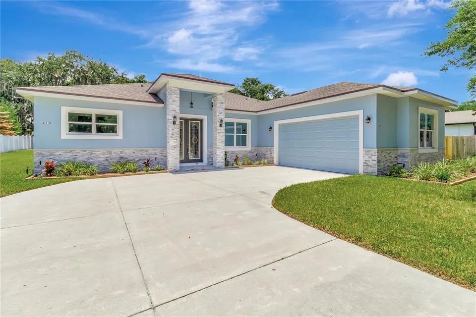 319 WATER SHORE DR, photo 2