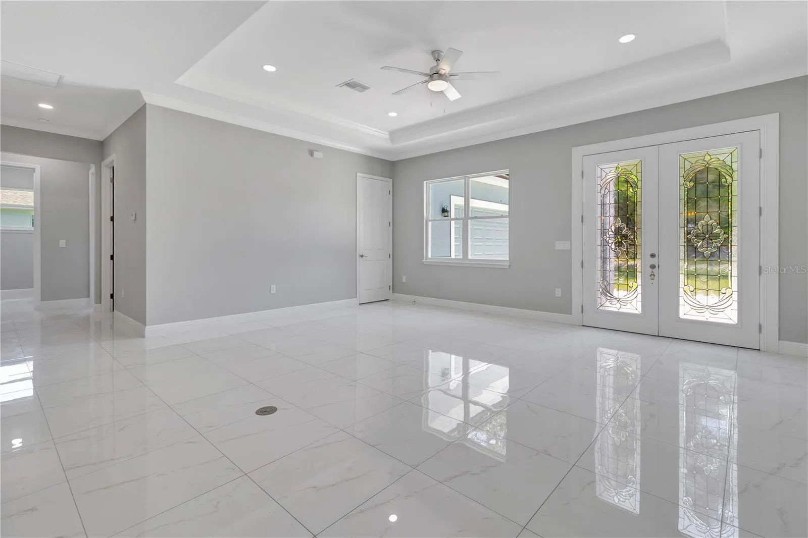 319 WATER SHORE DR, photo 11
