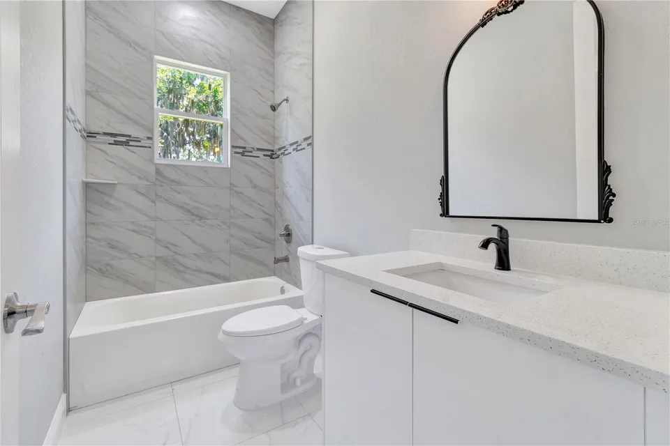 319 WATER SHORE DR, photo 23