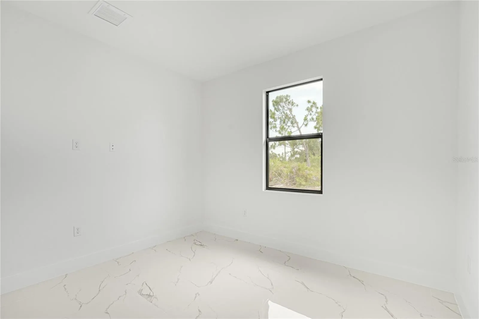 153 AUSTRALIAN DR, photo 20