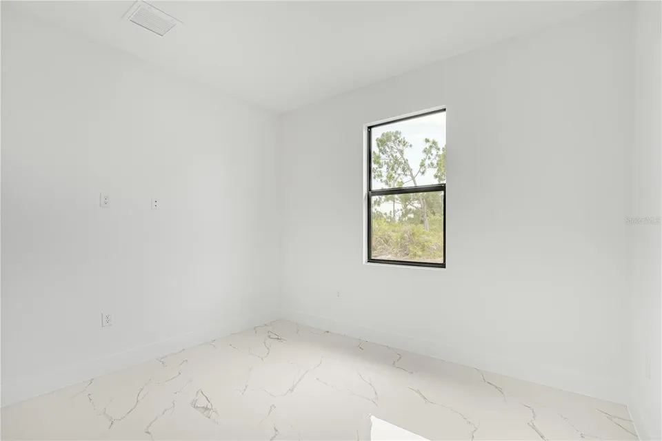 153 AUSTRALIAN DR, photo 20