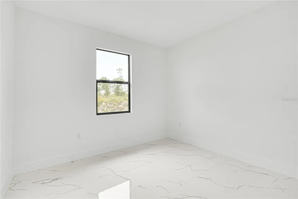 153 AUSTRALIAN DR, photo 21