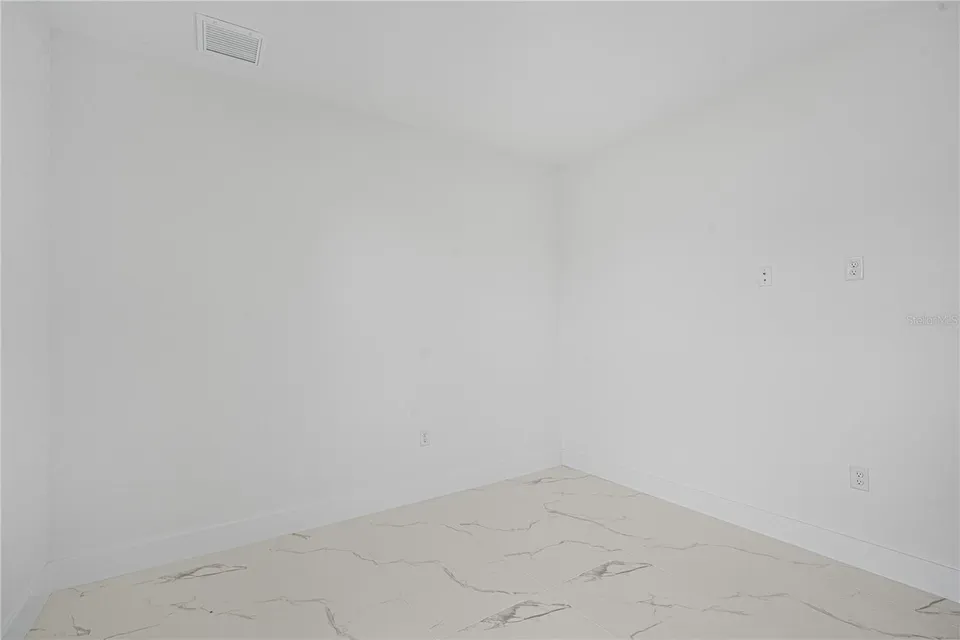 153 AUSTRALIAN DR, photo 22