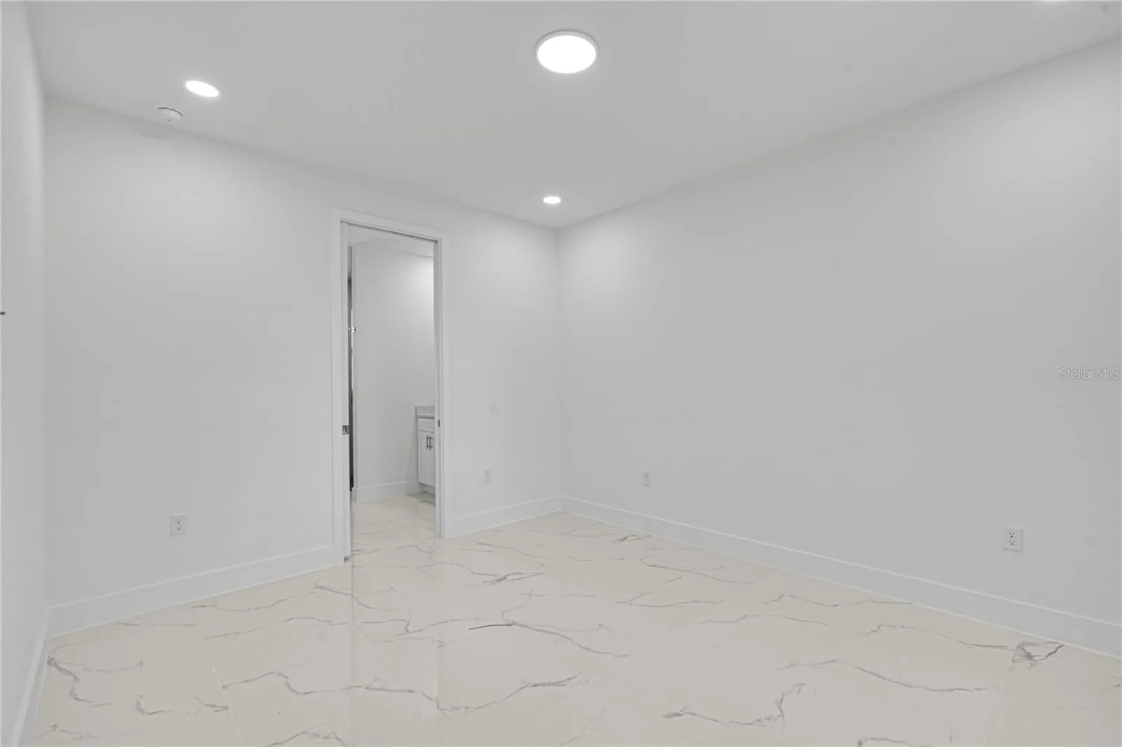 153 AUSTRALIAN DR, photo 30