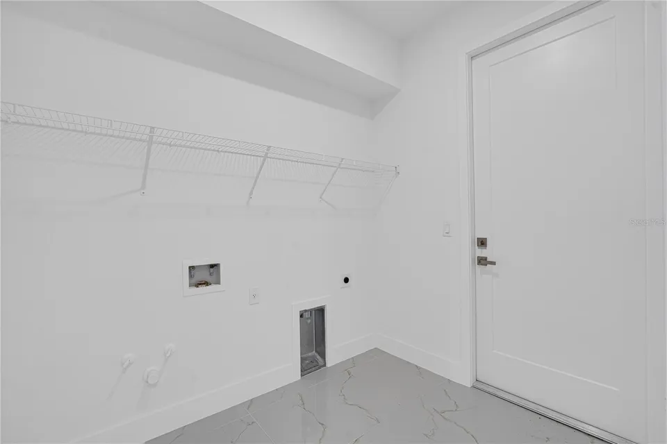 153 AUSTRALIAN DR, photo 32