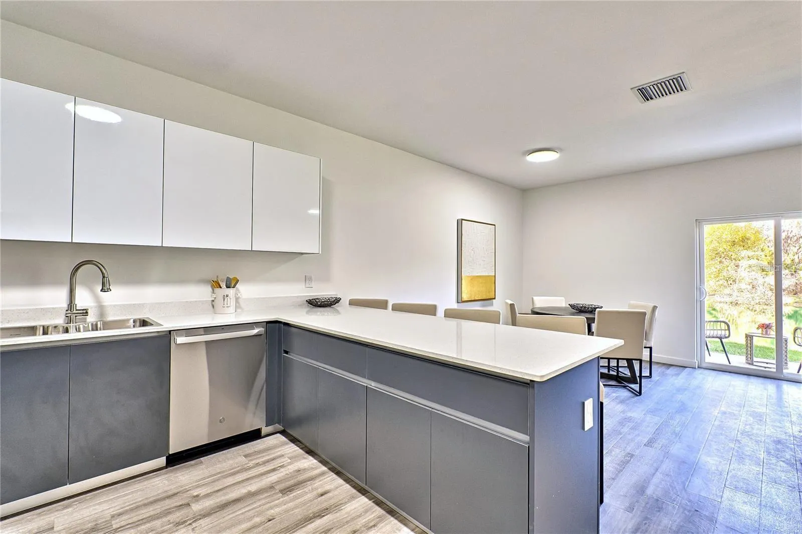 1595 NW 29TH RD #3, photo 4