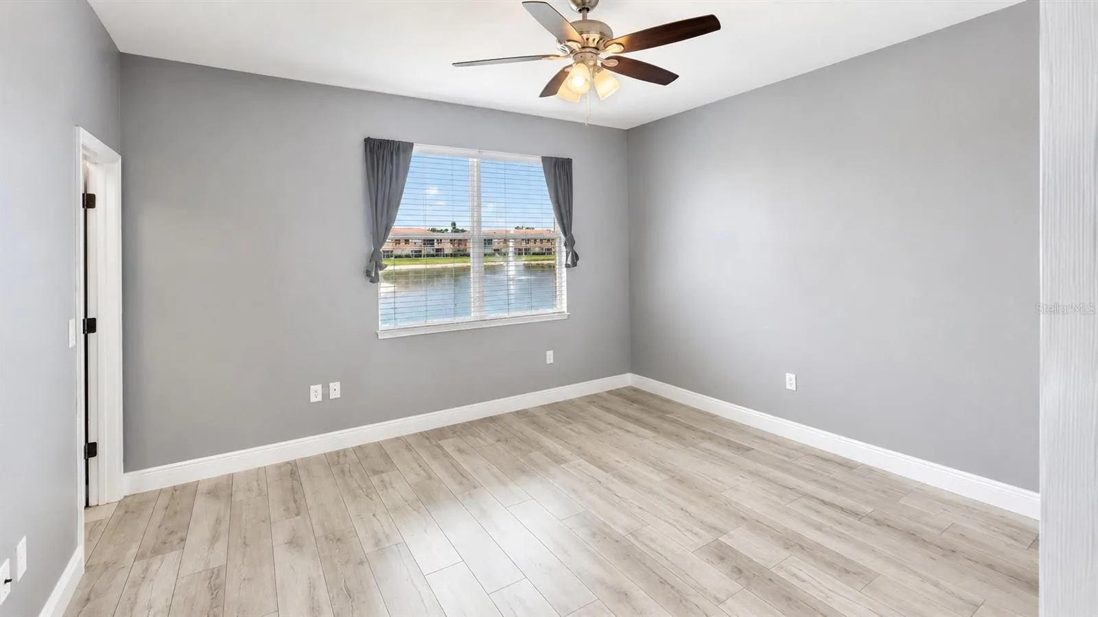 3696 PARKRIDGE CIR #26-105, photo 16