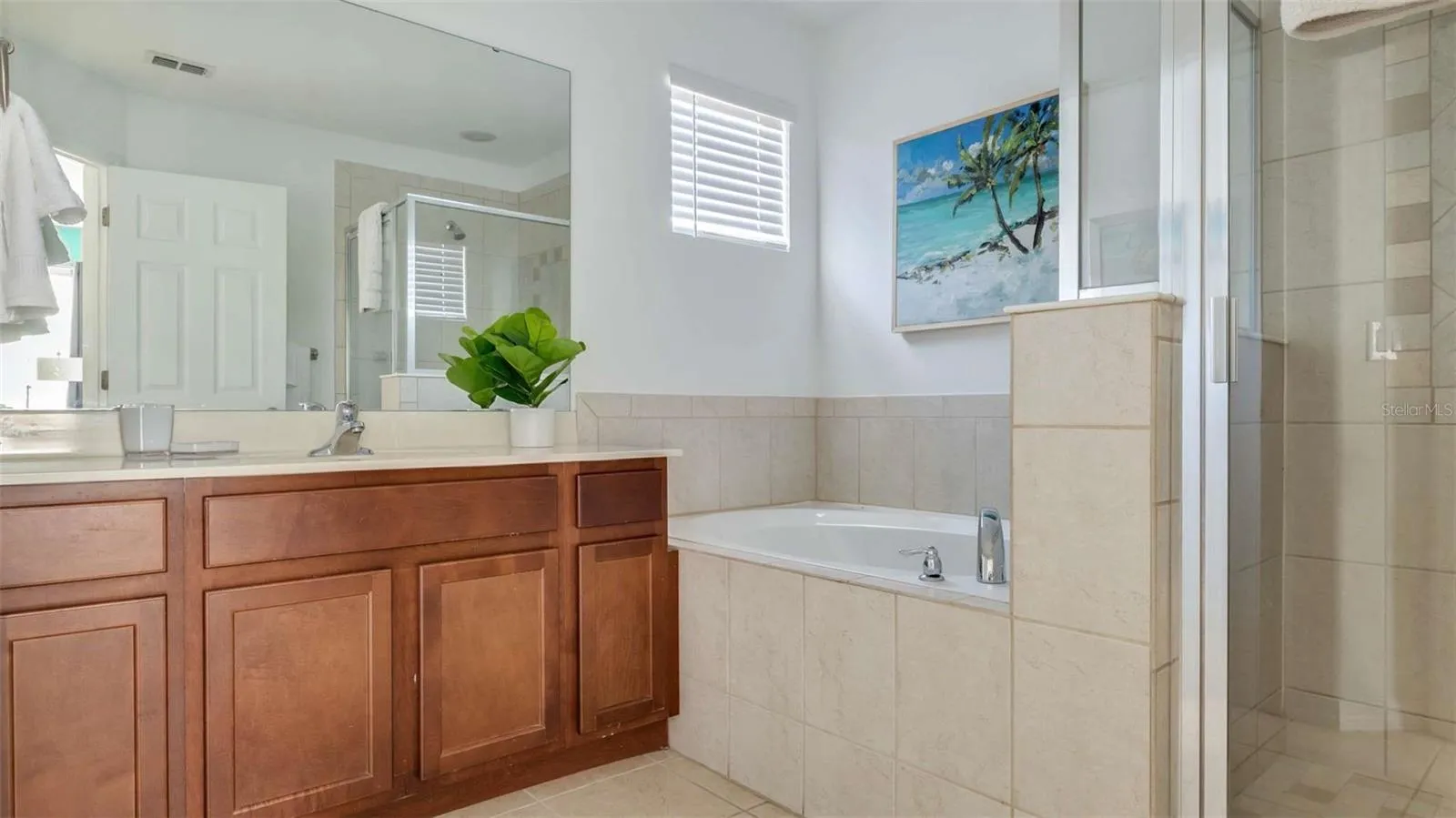 430 LAS FUENTES DR, photo 10