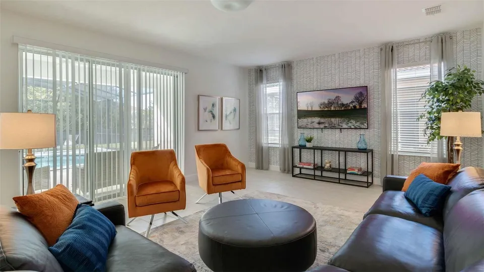 430 LAS FUENTES DR, photo 18