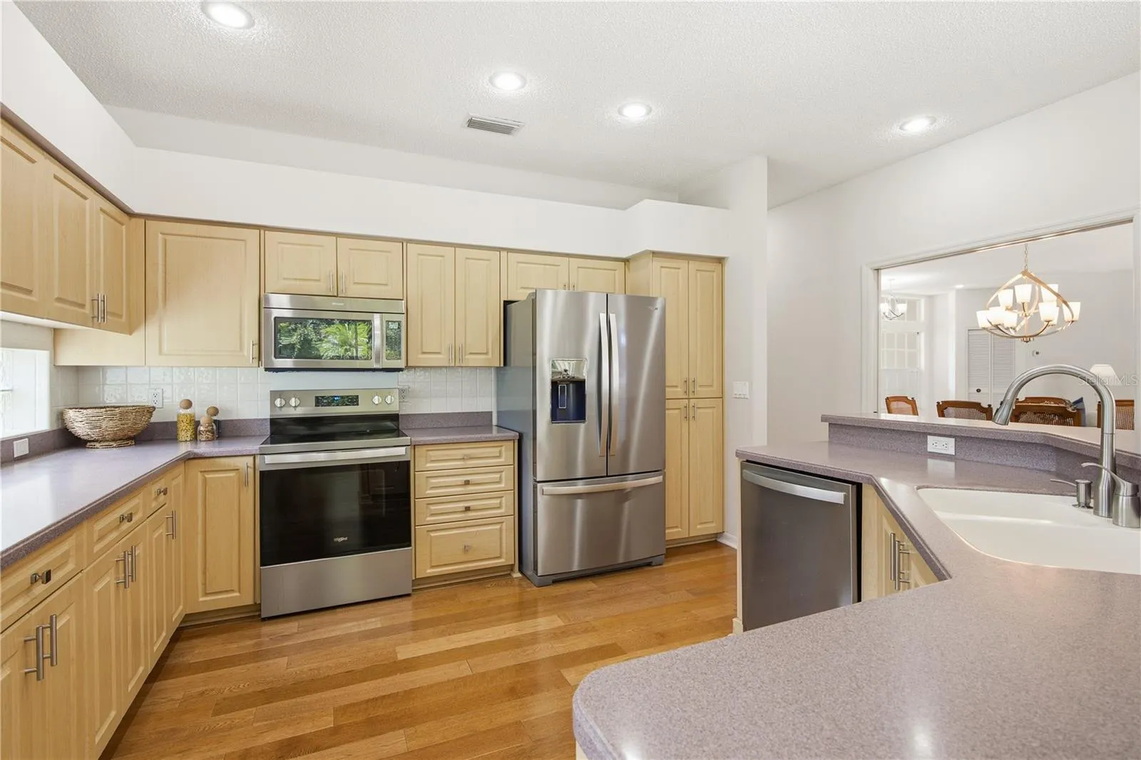 3187 STERLING ST, photo 17