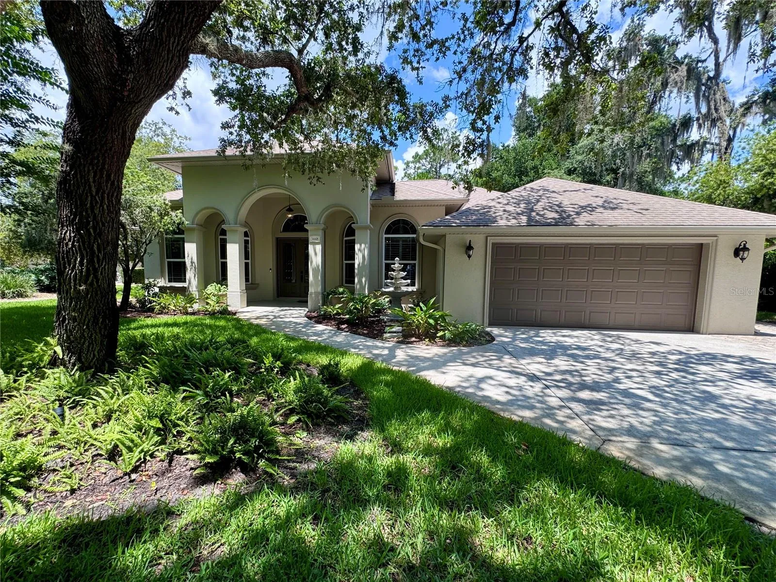 3448 ACOMA DR, photo 2